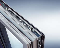 Nyíló, Bukó, Bukó-nyíló vasalatrendszer