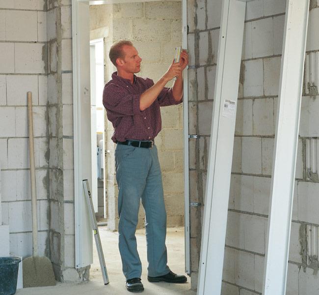 Jola acéltok kőműves falhoz