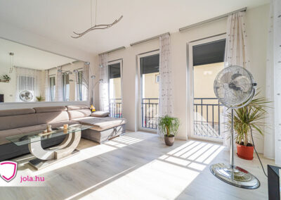 Lehel acél bejárati ajtó Szombathely, nyílászáró csere szép kivitelben