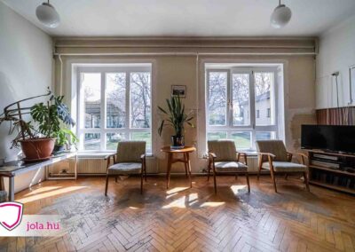 Fehérre festett fa nyílászárók Rákospalotán, Cogito Alapítvány, Budapest