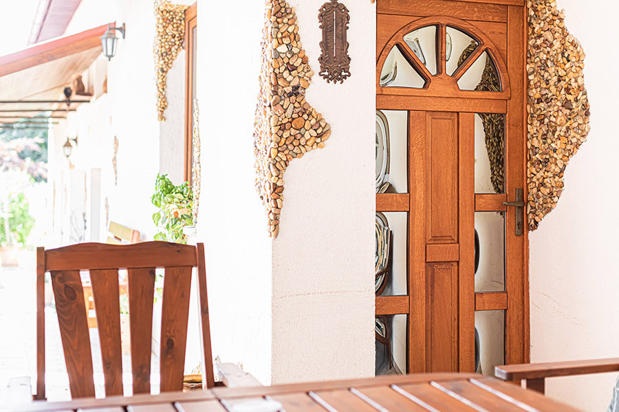 Fa bejárati ajtók Fa bejárati ajtók