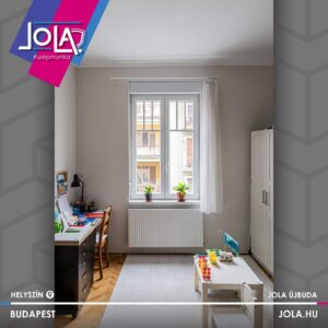 Újbudai, álosztós műanyag ablak és fehér szekrény, JOLA Újbuda