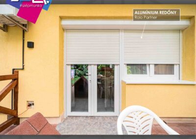 Tokosztott bukó-nyíló ablak redőnnyel, váltószárnyas erkélyajtó Miskolc