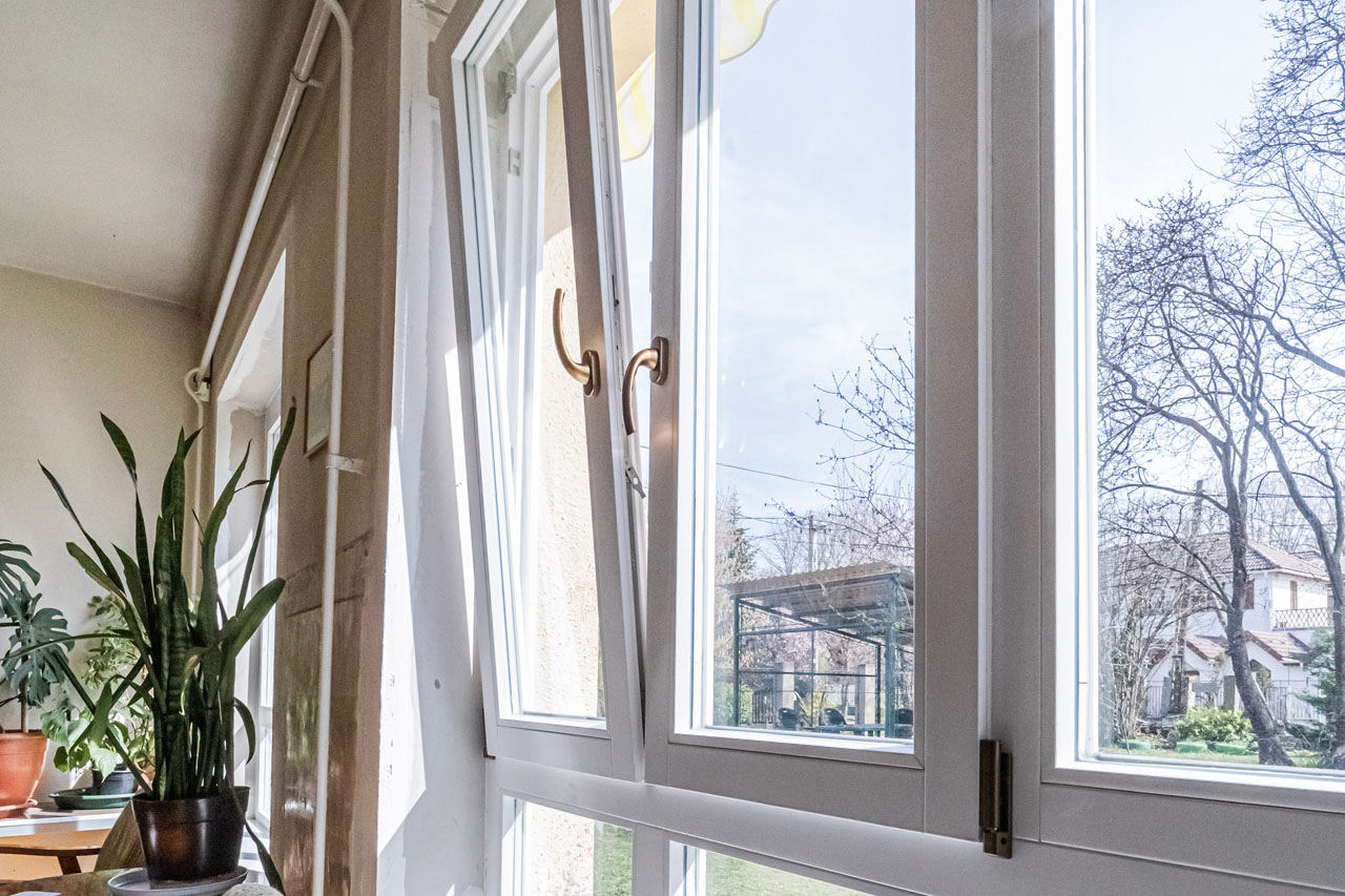 Ablak nyitásirányok Ablak nyitásirányok