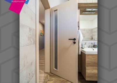 Szigethalmi Gealan Linear In-24 paneles műanyag bejárati ajtó üveggel