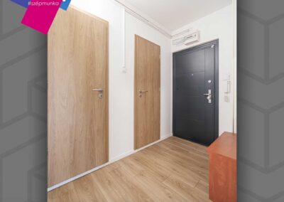 HiSec modern antracit acél bejárati ajtó és CPL beltéri ajtó, Győr
