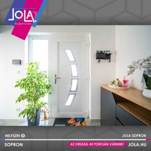 Gealan Linear fehér műanyag bejárati ajtó három íves üvegbetéttel és inox húzórúddal, Sopronban